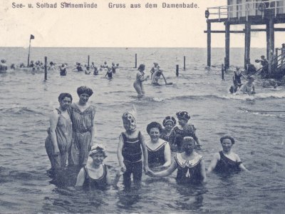 Das Damenbad in Swinemünde.